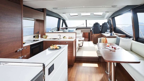 Image of CHAMELEON 3 yacht #4