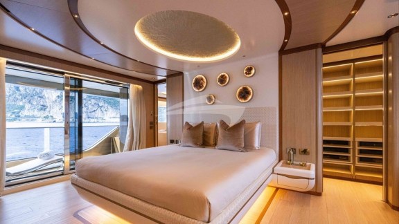 Image of ANJELIF yacht #4