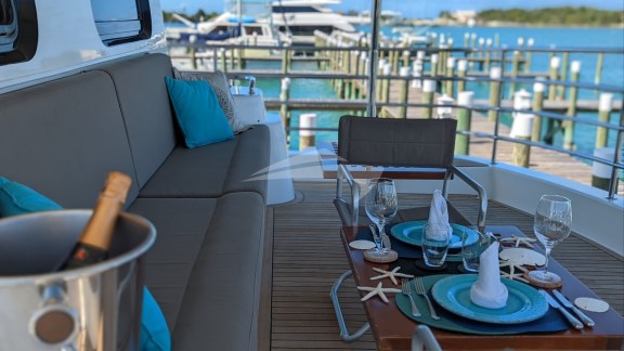 Image of AMMONITE yacht #2