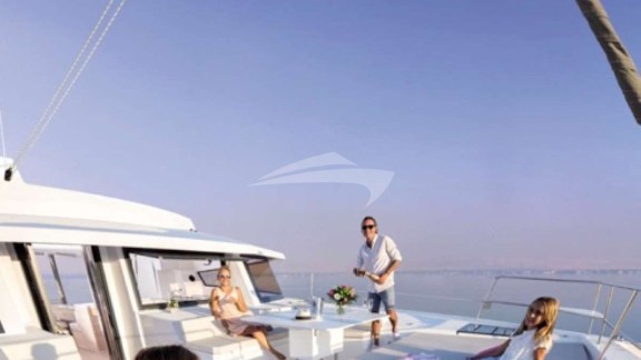 Foredeck lounge area