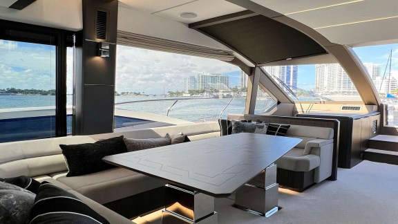 Image of CRYPTO LIFE yacht #3