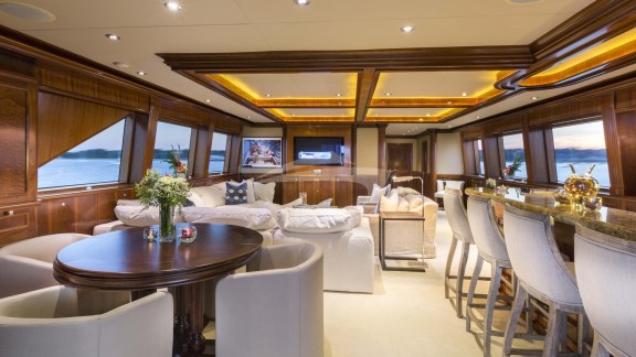 Image of FAR FROM IT yacht #19