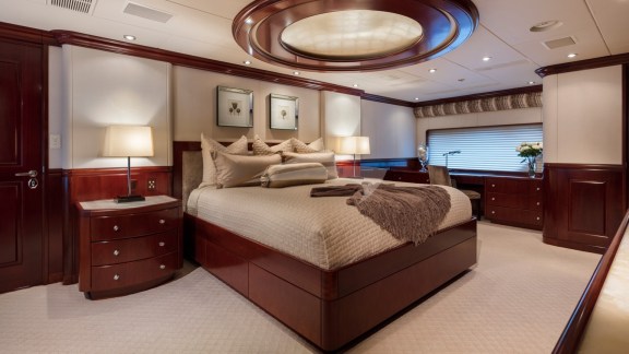 Image of CARTE BLANCHE yacht #9