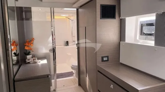 Master Cabin Bathroom
