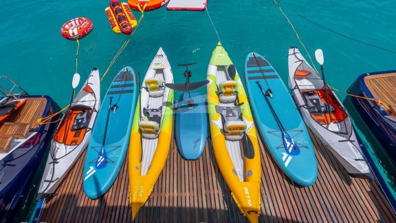 Image of FANTASTIC TOO yacht #28