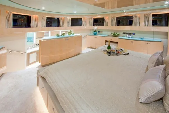 Image of INCEPTION yacht #17