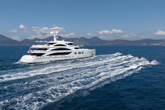 Image of SOUNDWAVE yacht #4