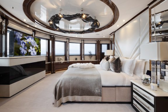 Image of SOUNDWAVE yacht #30