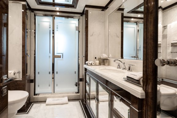 Image of SOUNDWAVE yacht #39