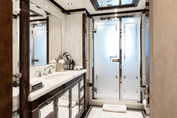 Image of SOUNDWAVE yacht #41