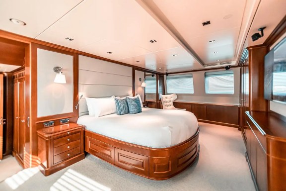 Image of ARTHUR’S WAY yacht #25
