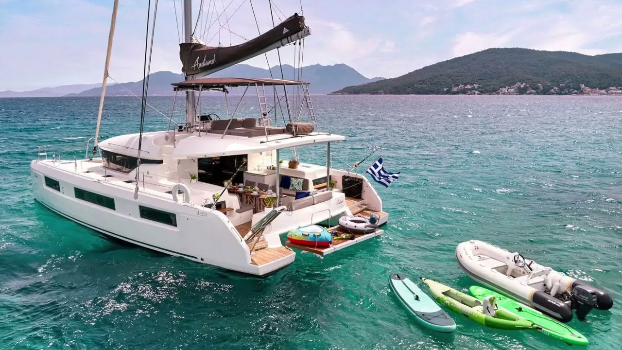 Yacht Video