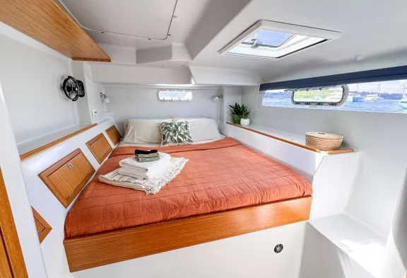 AWATEA Guest King-Size Cabin Portside