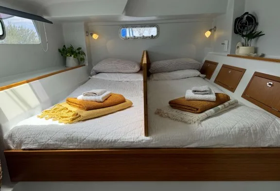 AWATEA Guest King-Size Cabin with Partition Starboard Aft