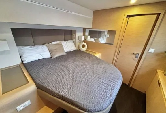 BACCHUS Double Cabin