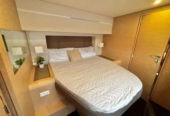BACCHUS Double Cabin