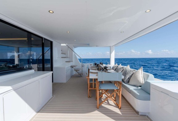 FOREVER YOUNG Aft Deck