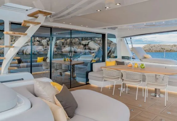 LA DÉSIRADE Aft Deck