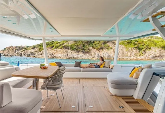 LA DÉSIRADE Aft Deck