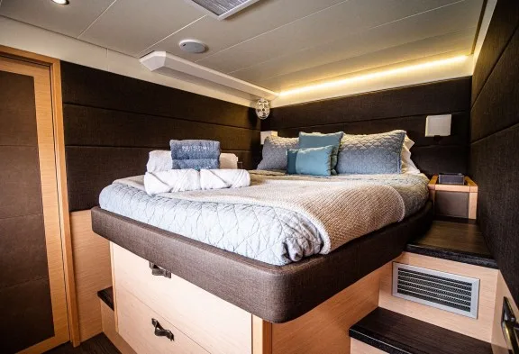 PHILOTIMO Double Cabin