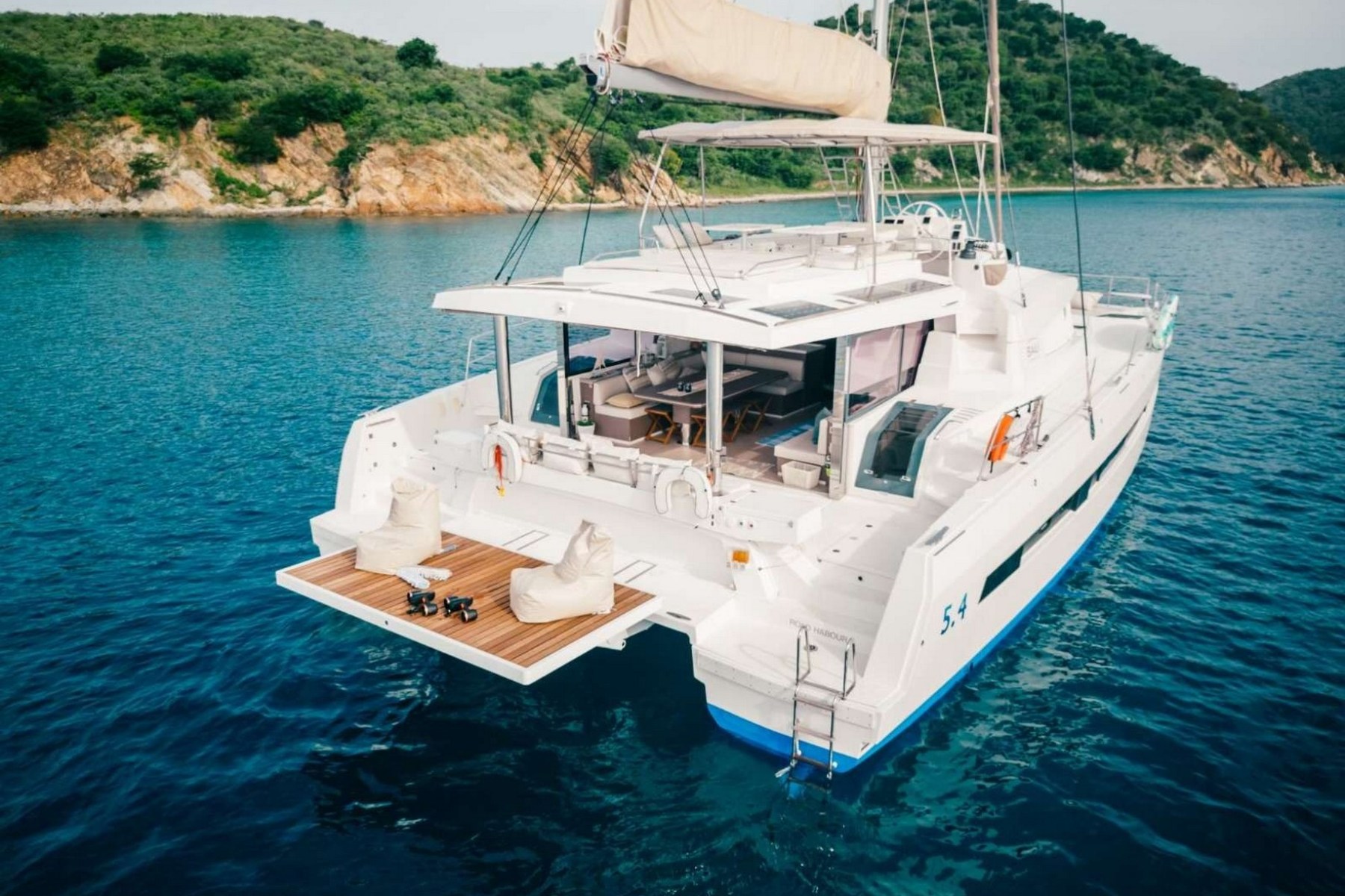 Main image of ISLAND KISSES yacht
