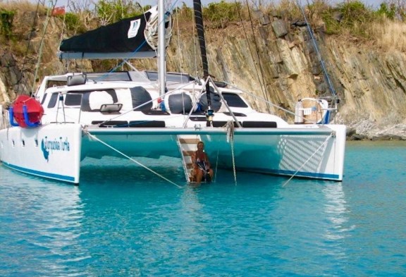 TURQUOISE TURTLE Easy Water Access
