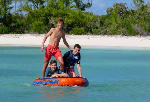 TURQUOISE TURTLE Tubing