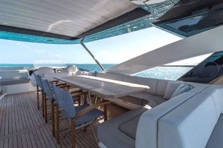 Exterior Dining