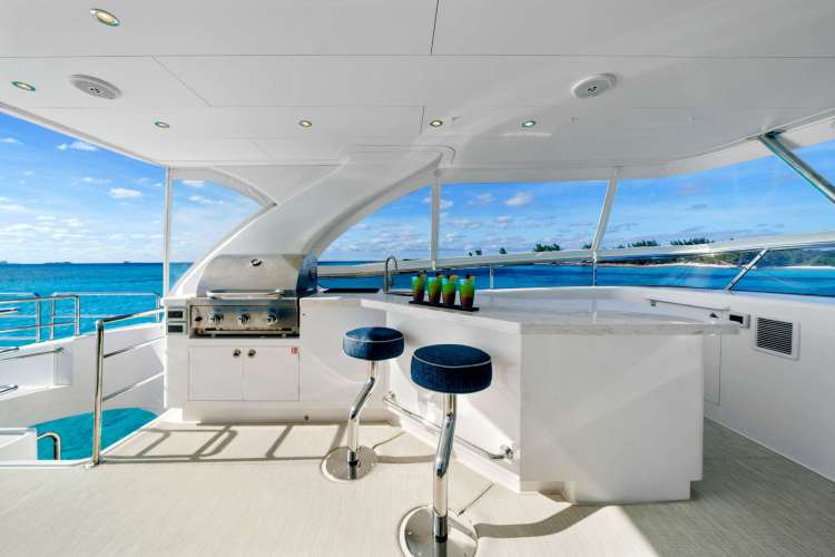 Motor Catamaran INDIGO Fly Bridge