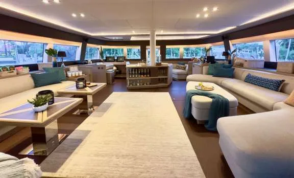 Image of TWIN FLAME 77 yacht #12