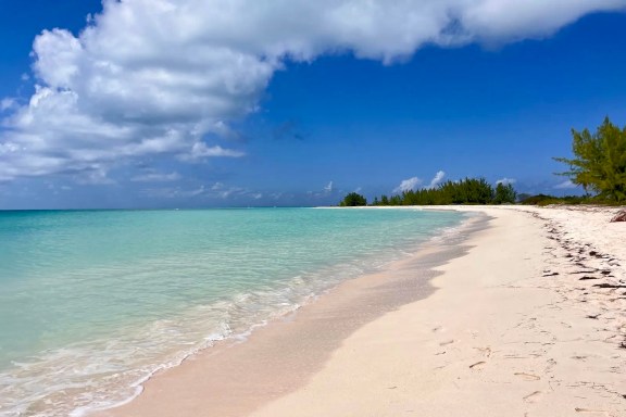 Empty beach of Pomato Point, Anegada Island, BVI