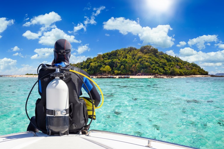 Charter Yachts with Scuba Diving Onboard