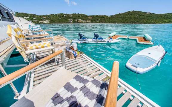 Catamaran Ultra