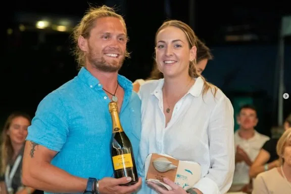 Catamaran Omakase's Crew Captain Wouter Hanekom and Chef/First Mate Kelly Sargent win BEST MOTOR YACHT IN SHOW at the BVI Yacht Show 2024 – Photo Credit: Gilda Costilla