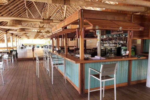 Loose Mongoose Trellis Bay Restaurant