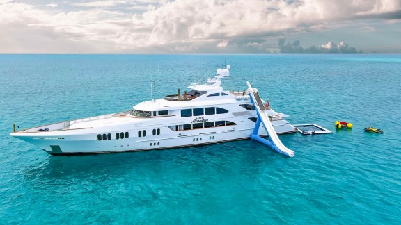 bvi motor yacht charter, Aspen Alternative