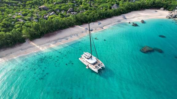 Image of AEOLUS 77 yacht #2