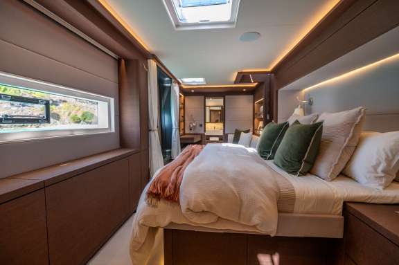 Image of AEOLUS 77 yacht #14