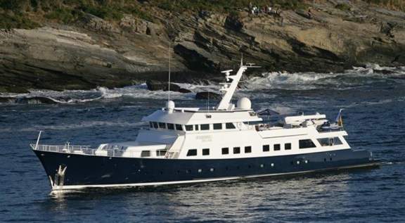 The 46m Yacht AGA 6