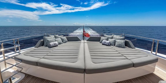 CAPTAIN MORGAN III Luxury Charter Yacht Sunseeker 131 Yacht Sun Pads Located Aft