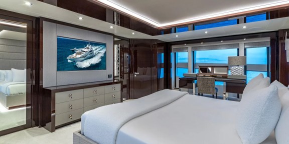 CAPTAIN MORGAN III Luxury Charter Yacht Sunseeker 131 Yacht Master Cabin Bed