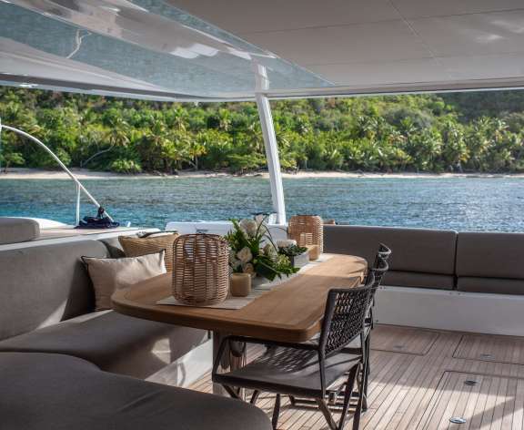 Image of C’EST LA VIE yacht #11