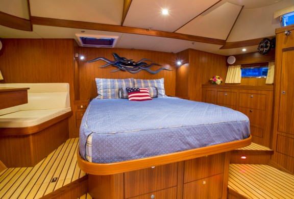 Hylas DESTINY Master Cabin