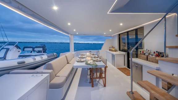 Aft dining with sleek lines
