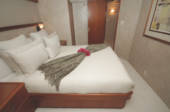 EL JEFE - double accommodation