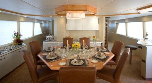 The 35m Yacht EL JEFE