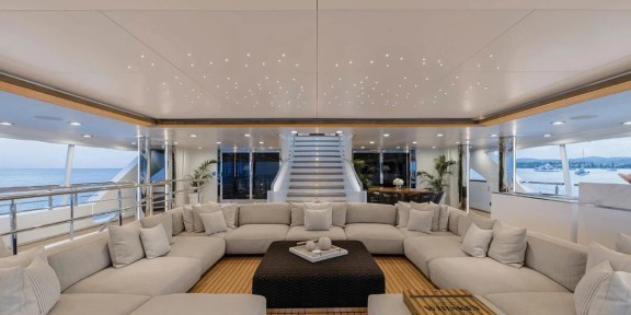 EMIR Luxury Cruisser Charter Golden Yachts 82M Conversions Upper Deck Aft Lounge
