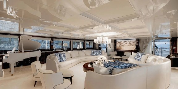EMIR Luxury Cruisser Charter Golden Yachts 82M Conversions Upperd Deck VIP Lounge