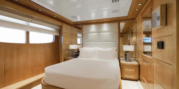 EMIR Luxury Cruisser Charter Golden Yachts 82M Conversions Double Cabin Bed Main Deck