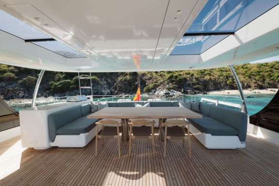 Image of ENTRE4 yacht #11
